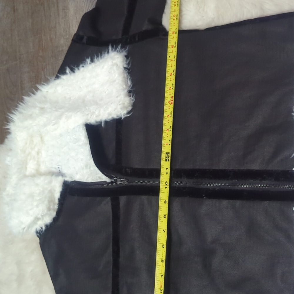 LIONESS • PRINCESS POLLY Mariana Jacket ~ NWOT - Picture 14 of 15